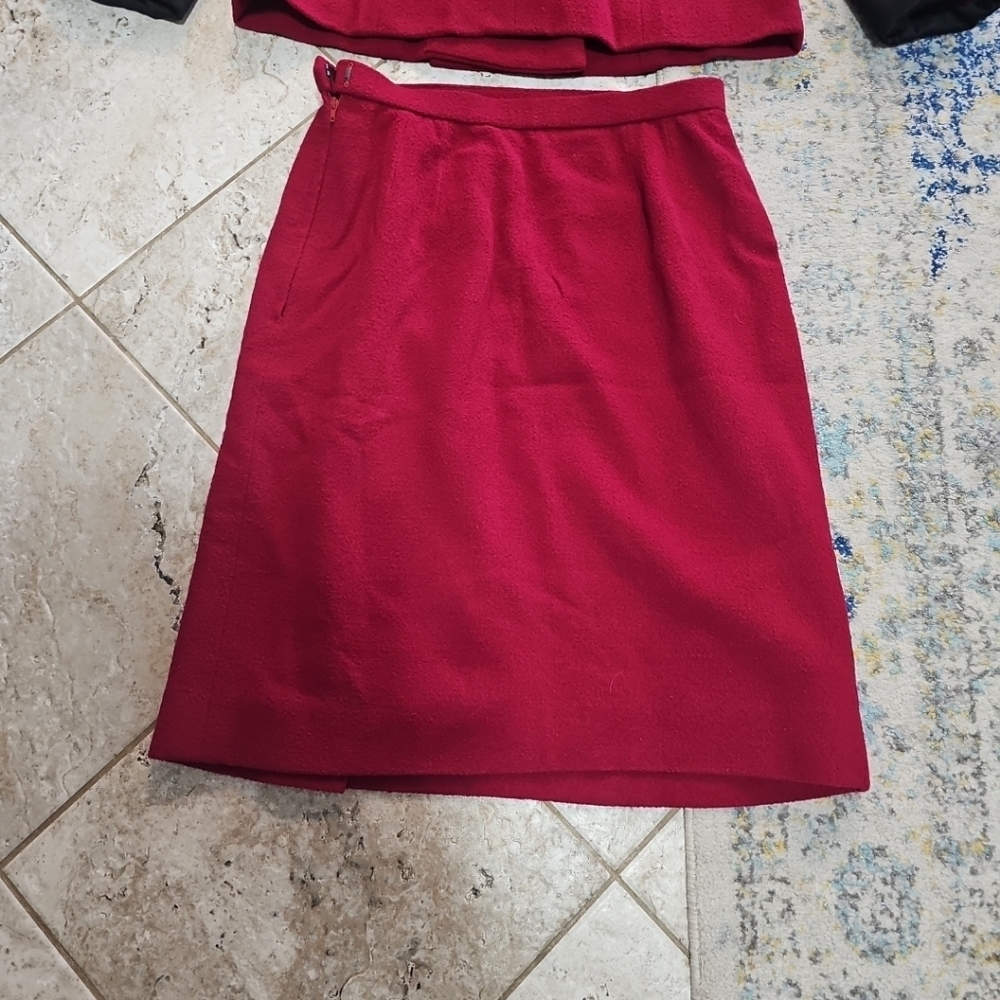 Givenchy Skirtsuit Set Size XS - Picture 8 of 11